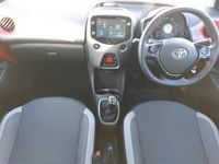 Used Toyota Aygo Trend 72 HP (52 kW) 2020 Red Hatchback