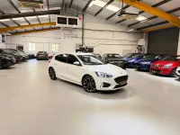 Used Ford Focus ST-Line X 2019 White Hatchback