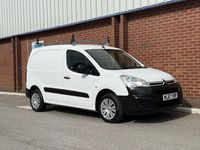 Usado Citroën Berlingo 100 CV (73 kW) 2017 Blanco Monovolumen
