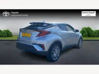 Używany Toyota C-HR 2023 Srebrny SUV