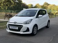 Used Hyundai i10 SE 66 HP (48 kW) 2017 White Hatchback