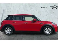 Used Mini ONE Classic 102 HP (75 kW) 2022 Red Hatchback