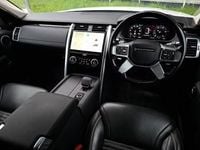 Used Land Rover Discovery 5 HSE 2021 White SUV