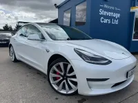 Używany Tesla Model 3 Performance 82 kW (112 KM) 2019 Biały Sedan/Limuzyna