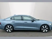 Usado Volvo S60 Ultimate 449 HP (330 kW) 2023 Cinzento Sedan