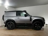 Usado Land Rover Defender HSE Dynamic 296 CV (217 kW) 2024 Gris SUV