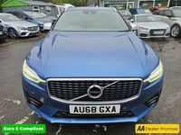 Used Volvo XC60 R-Design 250 HP (183 kW) 2018 Blue SUV
