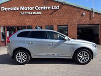Usado Volvo XC60 SE Lux 220 HP (161 kW) 2017 Prateado SUV