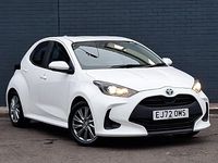 Used Toyota Yaris Hybrid 116 HP (85 kW) 2022 White Hatchback