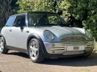 Usado Mini Cooper Hatch 2004 Plateado Utilitario