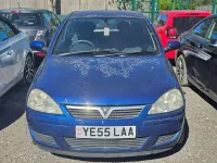 Second-hand Vauxhall Corsa Design Edition 75 CP (55 kW) 2005 Albastru Hatchback