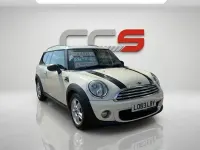 Used Mini Clubman 90 HP (66 kW) 2013 White Estate