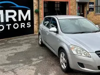 Used Kia Ceed 122 HP (89 kW) 2008 Silver Hatchback