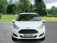 Used Ford Fiesta Zetec 100 HP (73 kW) 2015 White Hatchback