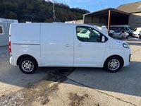 Used Vauxhall Vivaro Sportive 120 HP (88 kW) 2021 White MPV
