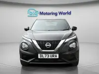 Usado Nissan Juke N-Connecta 114 HP (83 kW) 2023 Preto SUV