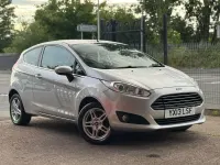 Used Ford Fiesta Zetec 2013 Silver Hatchback