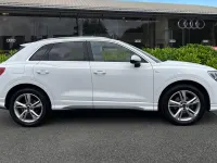 Used Audi Q3 S-Line 150 HP (110 kW) 2023 White SUV