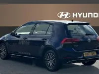 Usado VW Golf VII SE 116 CV (85 kW) 2017 Azul Utilitario