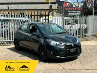 Used Toyota Yaris Active 107 HP (78 kW) 2019 Black Hatchback