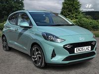 Usado Hyundai i10 Premium 77 HP (56 kW) 2025 Verde Citadino