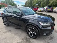 Used Volvo XC40 R-Design 208 HP (152 kW) 2021 Black SUV