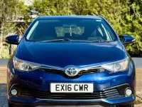 Used Toyota Auris Business Edition 112 HP (82 kW) 2016 Blue Hatchback