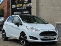 Used Ford Fiesta Zetec 2015 White Hatchback