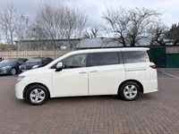 Używany Nissan Elgrand 2016 Biały Minivan