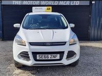 Begagnad Ford Kuga Zetec 150 HK (110 kW) 2016 Vit SUV