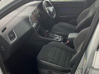 Käytetty Seat Ateca XCELLENCE 150 HP (110 kW) 2020 Hopea Katumaasturi