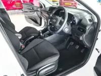 Używany Hyundai i20 Premium 100 KM (73 kW) 2024 Biały Hatchback
