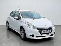 Used Peugeot 208 Access 82 HP (60 kW) 2015 White Hatchback