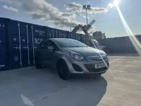 Used Vauxhall Corsa Design Edition 99 HP (72 kW) 2014 Silver Hatchback