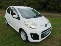 Used Citroën C1 VTR Sport 68 HP (50 kW) 2013 White Hatchback