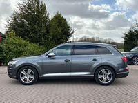 Used Audi SQ7 435 HP (319 kW) 2017 Grey SUV