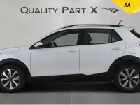 Second-hand Kia Stonic 100 CP (73 kW) 2023 Alb SUV