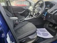 Usado Ford Focus Zetec 125 HP (91 kW) 2016 Azul Citadino