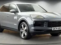 Begagnad Porsche Cayenne 470 HK (345 kW) 2024 Grå SUV
