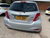 Used Toyota Yaris Multidrive S 98 HP (72 kW) 2011 Silver Hatchback