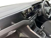 Used VW Polo Life 95 HP (69 kW) 2022 White Hatchback