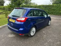 Used Ford Grand C-Max Titanium 120 HP (88 kW) 2016 Blue MPV