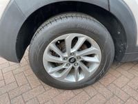 Used Hyundai Tucson SE 2018 Beige SUV