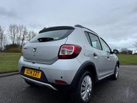 Used Dacia Sandero Ambiance 90 HP (66 kW) 2014 Silver Hatchback