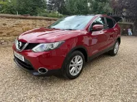 Used Nissan Qashqai Acenta Premium 113 HP (83 kW) 2014 Red SUV