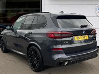 Usado BMW X5 M Sport 389 HP (286 kW) 2021 Cinzento SUV