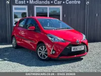 Used Toyota Yaris 111 HP (81 kW) 2018 Red Hatchback