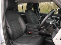 Usado Land Rover Defender S 2021 Prateado SUV