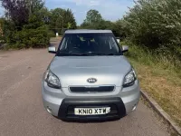 Used Kia Soul 126 HP (92 kW) 2010 Silver SUV
