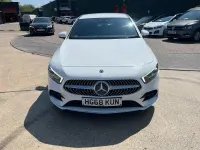 Used Mercedes A250 AMG Line Premium 224 HP (164 kW) 2018 White Hatchback